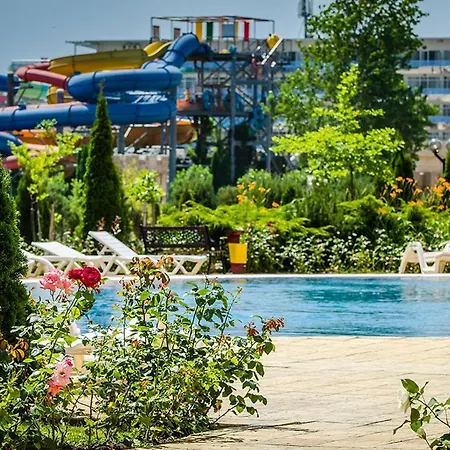 Destination Bulgaria 2000 Nessebar Fort Club Summer Private アパート *